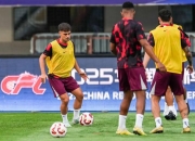 乐鱼体育全站-关于梅伦多海港首秀受伤退场，表现获69分，前国脚指出队友磨合问题的信息