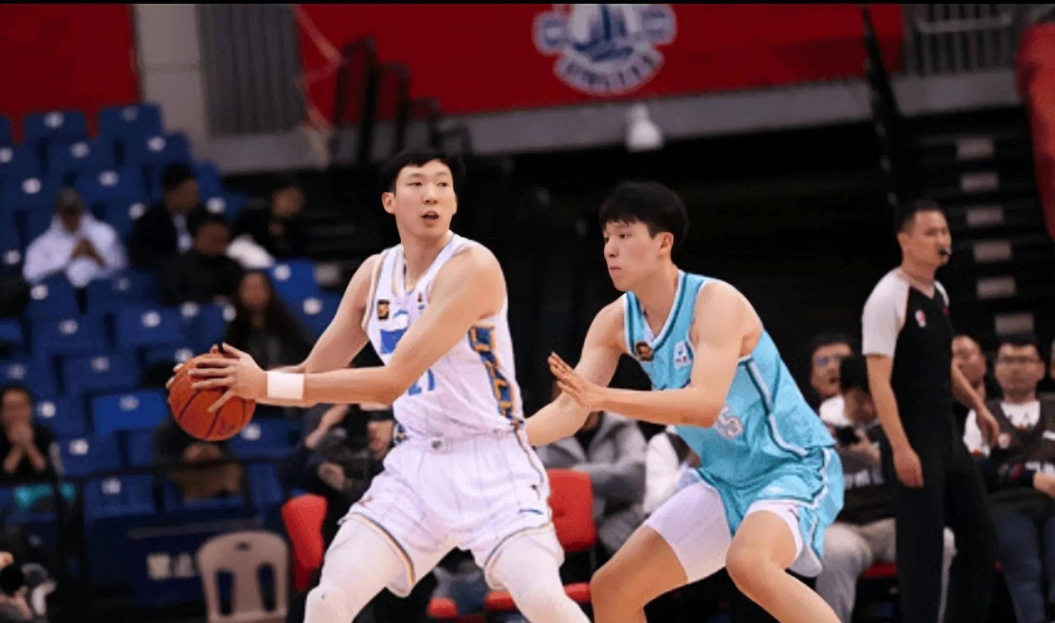 关于杨瀚森在洛杉矶进行训练与球哥等人同场竞技的信息