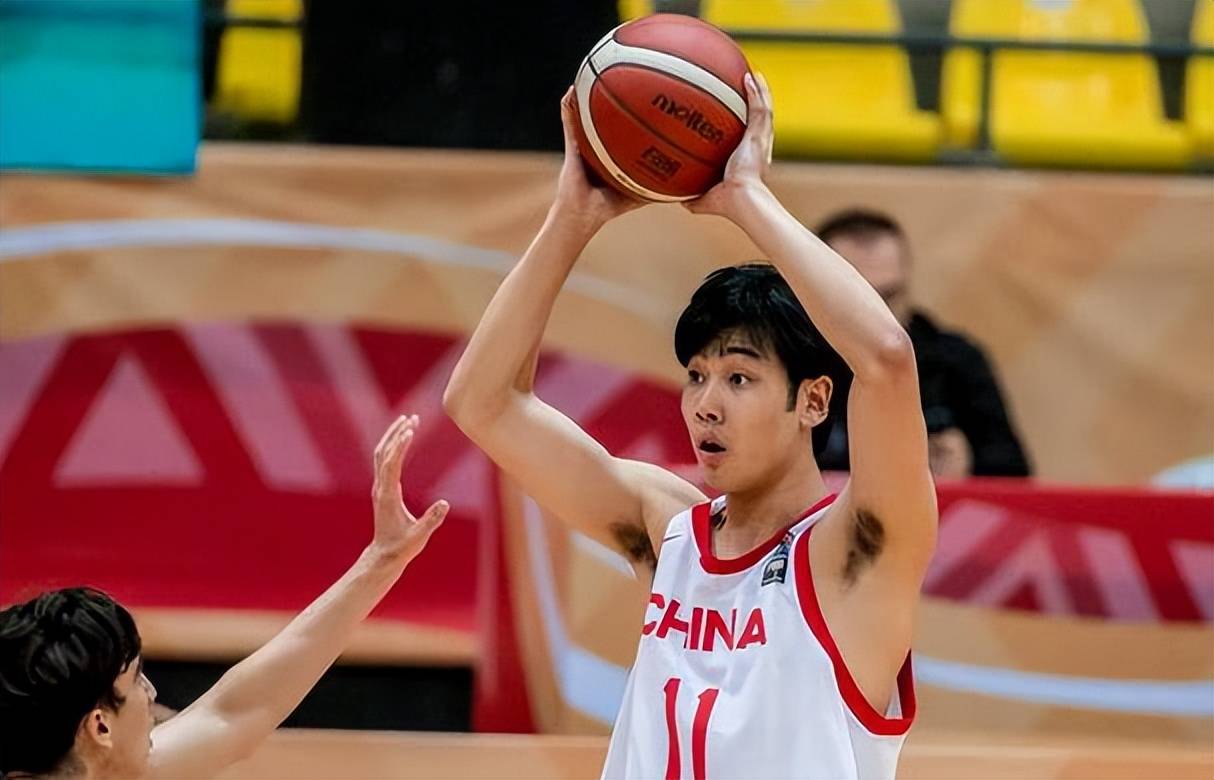 关于U19世界杯场均5.0封盖！多位NBA球探关注郇斯楠的信息