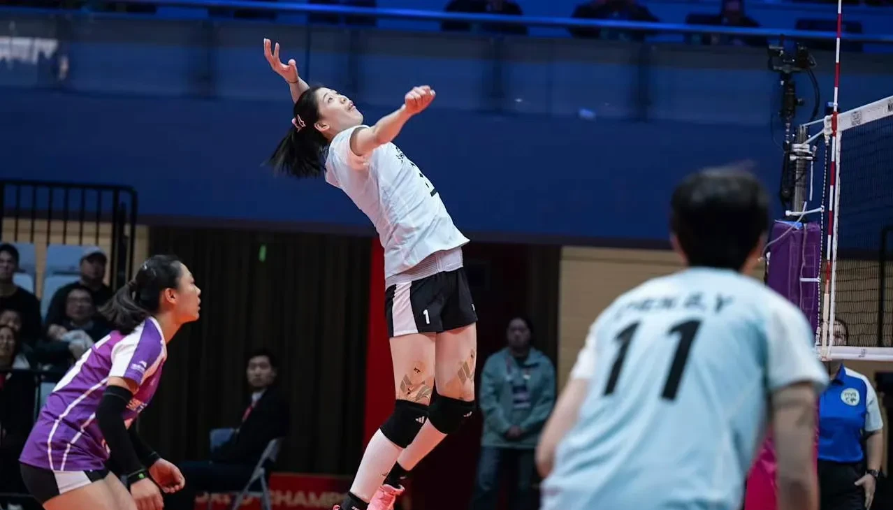 李盈莹返津!绷带裹脚吴梦洁压力陡增副攻发挥是关键的简单介绍