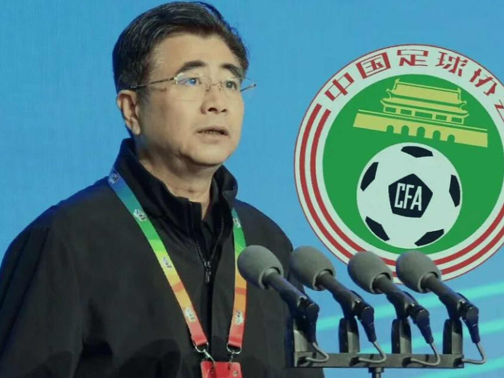 比利时足球崛起功臣！前国足技术总监再入围，或优化国家队发展路径